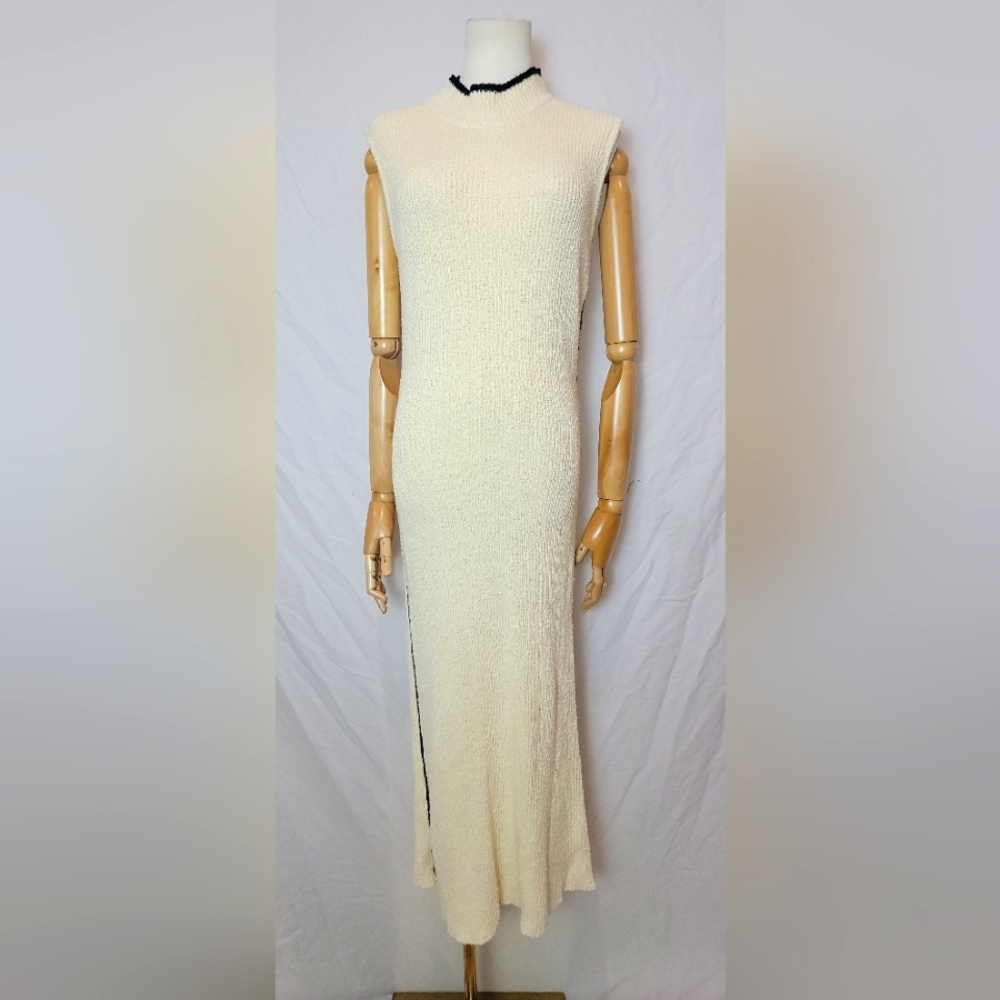 💥Sale💥Miou MuseTextured Rib Knit Maxi Dress, Size Medium